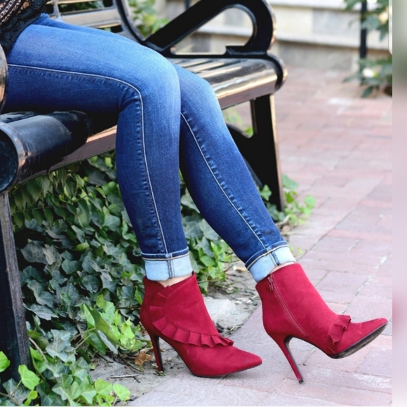 NEW Boutique Ruffled Booties - Picture 2 of 2